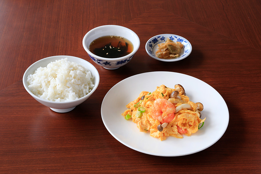 重慶飯店｜桜木町｜週替わりランチ_えび入り卵焼き