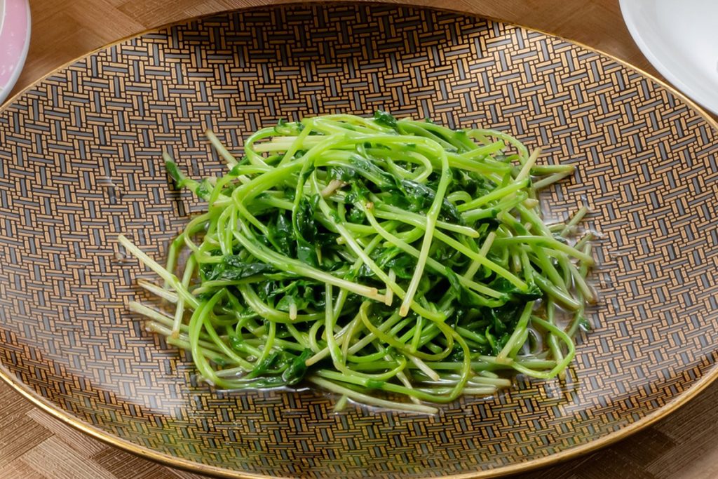 重慶飯店|岡山店|豆苗の香り炒め