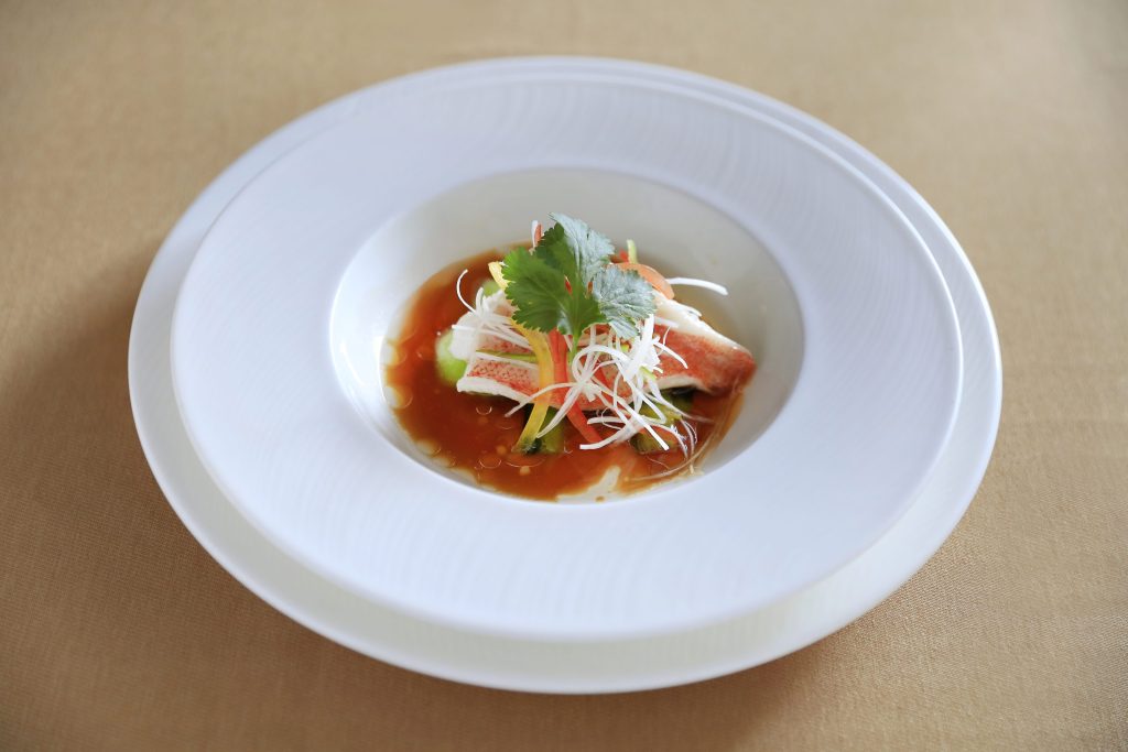 重慶飯店|麻布賓館|北海道産きんきの葱生姜蒸し