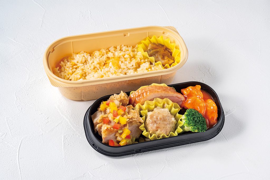 重慶飯店GIFT&DELI ポップアップストア そごう横浜店 "チャーハン弁当 (エビチリ・博多地鶏油淋鶏)"そごう横浜店限定